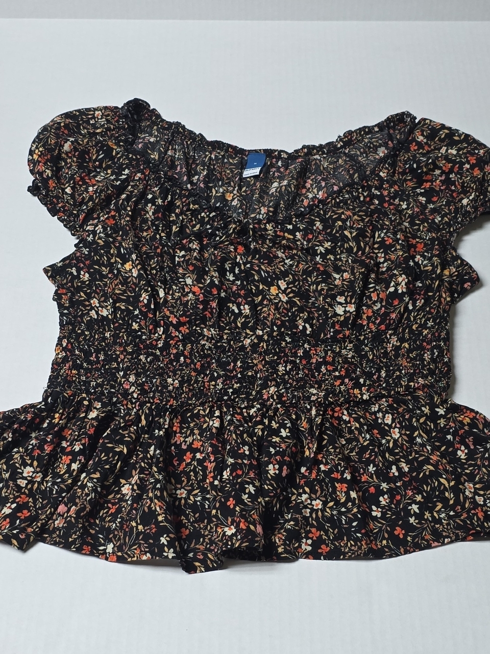 Old Navy Black Floral Smocked Peplum Top - Women